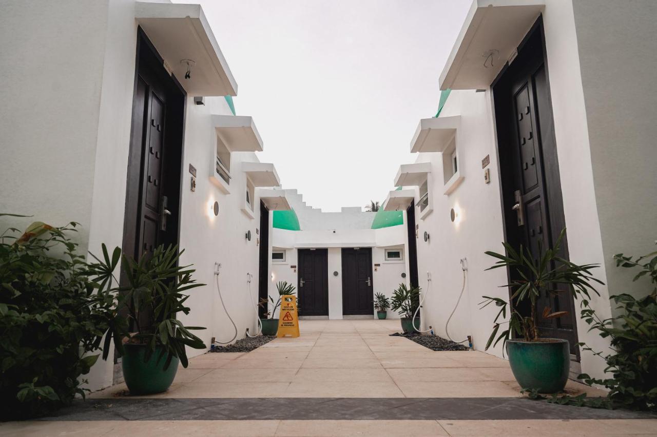Weekends El Nido Beach Resort Exterior photo